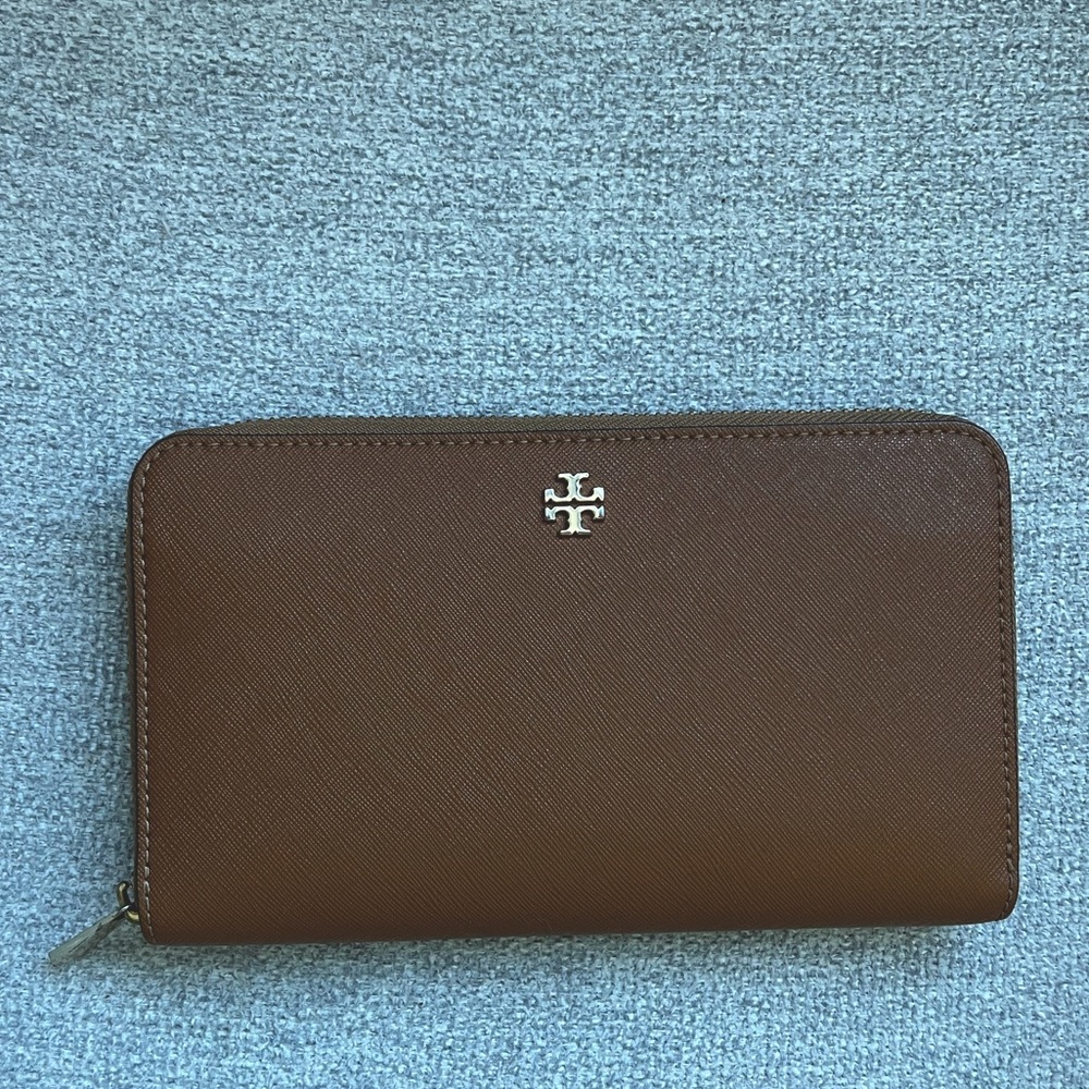 Tory Burch Wallet
